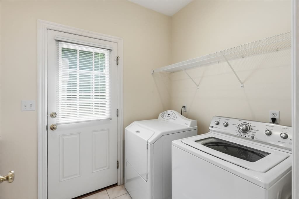 Condominium at 15 Braeburn Ln # 15, Ashland MA 01721, Ashland, photo 18 of 42