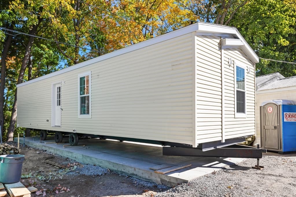 Mobile Home at 103 Newbury # 11, Danvers MA 01923, Danvers, photo 34 of 42