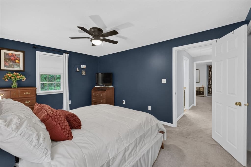 Condominium at 13 Old Meetinghouse Grn # 13, Norton MA 02766, Norton, photo 23 of 35