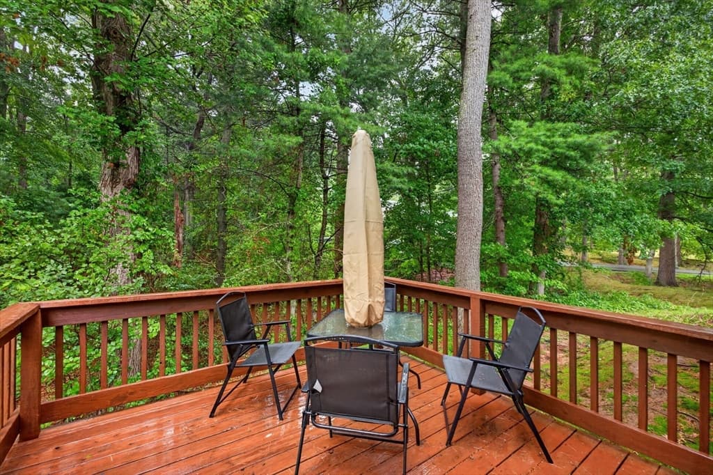 Condominium at 13 Old Meetinghouse Grn # 13, Norton MA 02766, Norton, photo 6 of 35