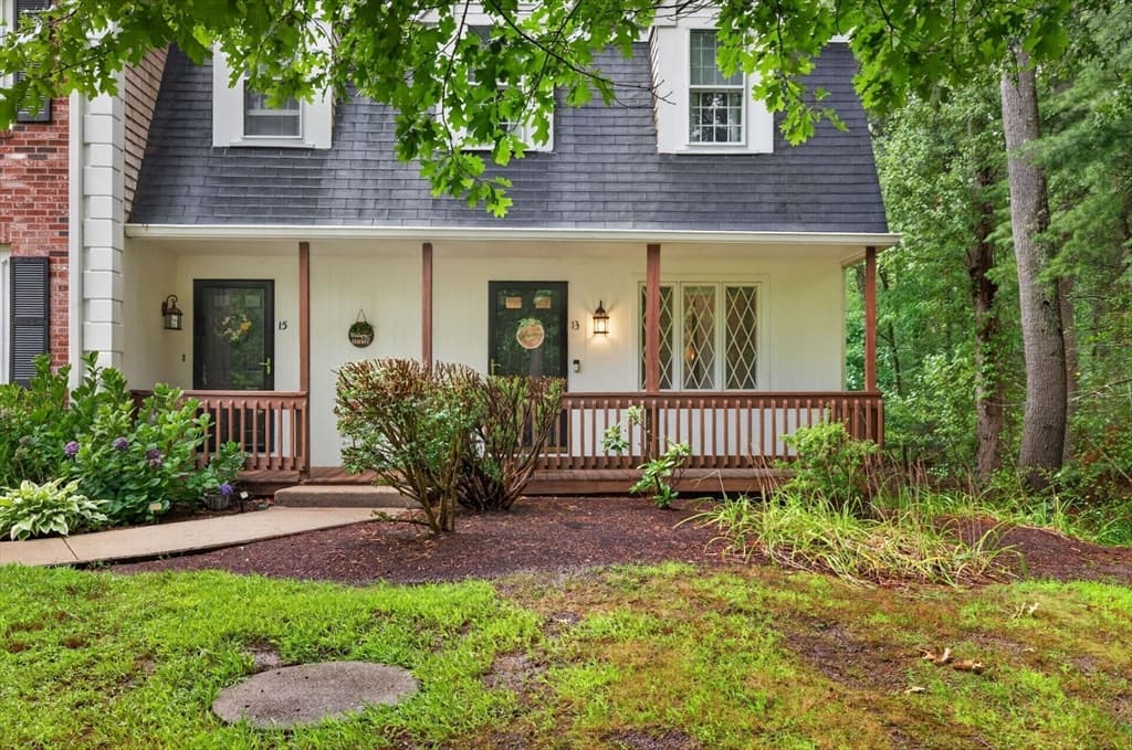 Condominium at 13 Old Meetinghouse Grn # 13, Norton MA 02766, Norton, photo 8 of 35