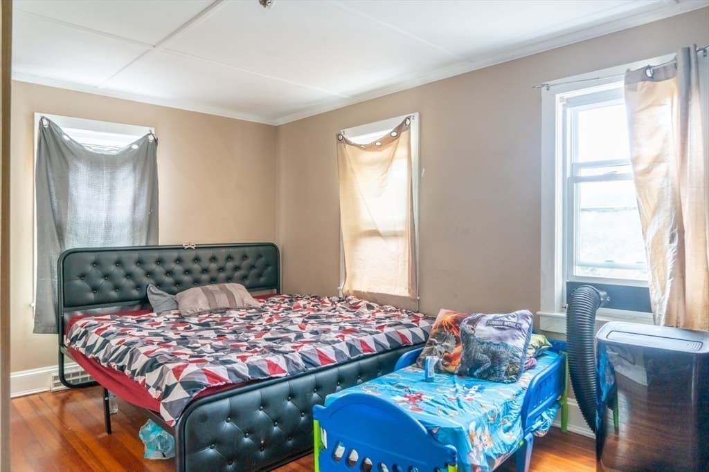Multi Family at 218 Standish Ave, Plymouth MA 02360, Plymouth, photo 21 of 29