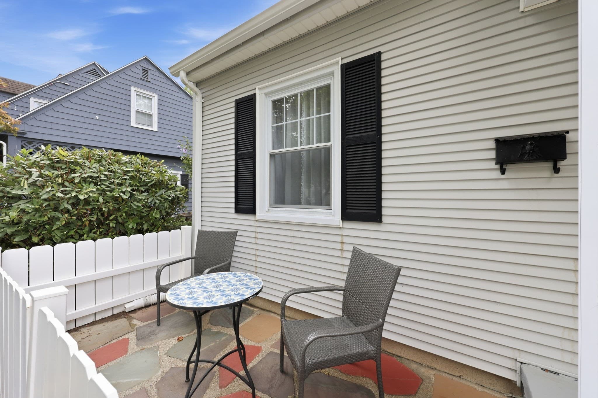 Single Family Residence at 250 Gillette Ave, Springfield MA 01118, Springfield, photo 39 of 42