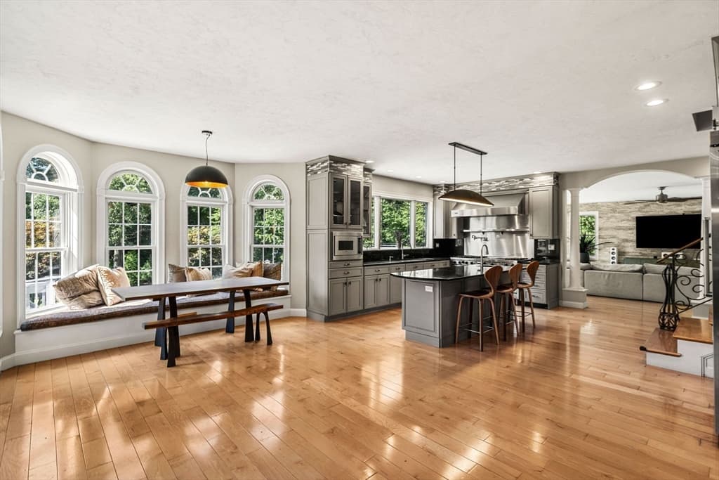 Single Family Residence at 9 Grandview Rd, North Reading MA 01864, North Reading, photo 6 of 41