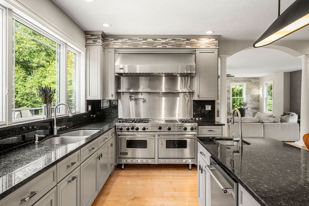 Single Family Residence at 9 Grandview Rd, North Reading MA 01864, North Reading, photo 8 of 41