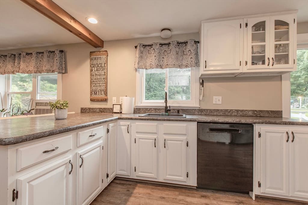 Single Family Residence at 13 Old Powder House Rd, Lakeville MA 02347, Lakeville, photo 15 of 42