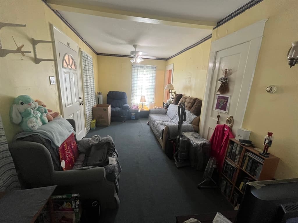 Single Family Residence at 104 Balis St, Springfield MA 01109, Springfield, photo 12 of 30