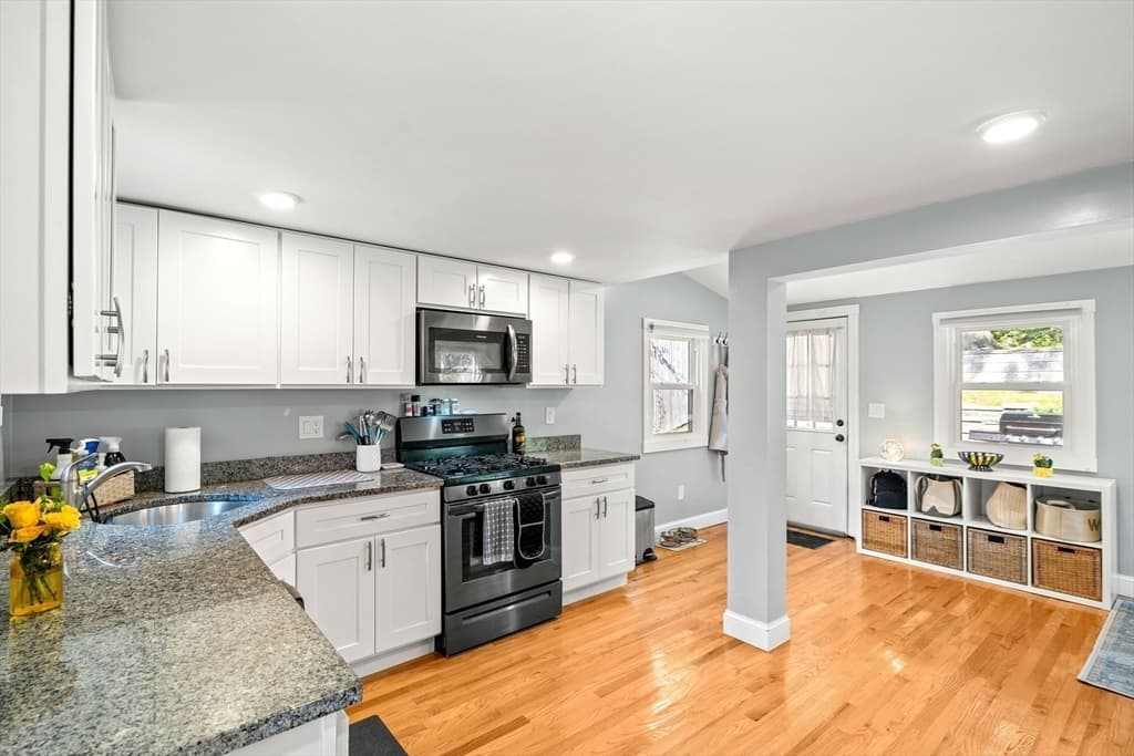 Single Family Residence at 26 Macdonald St, Boston MA 02136, Boston, photo 19 of 41