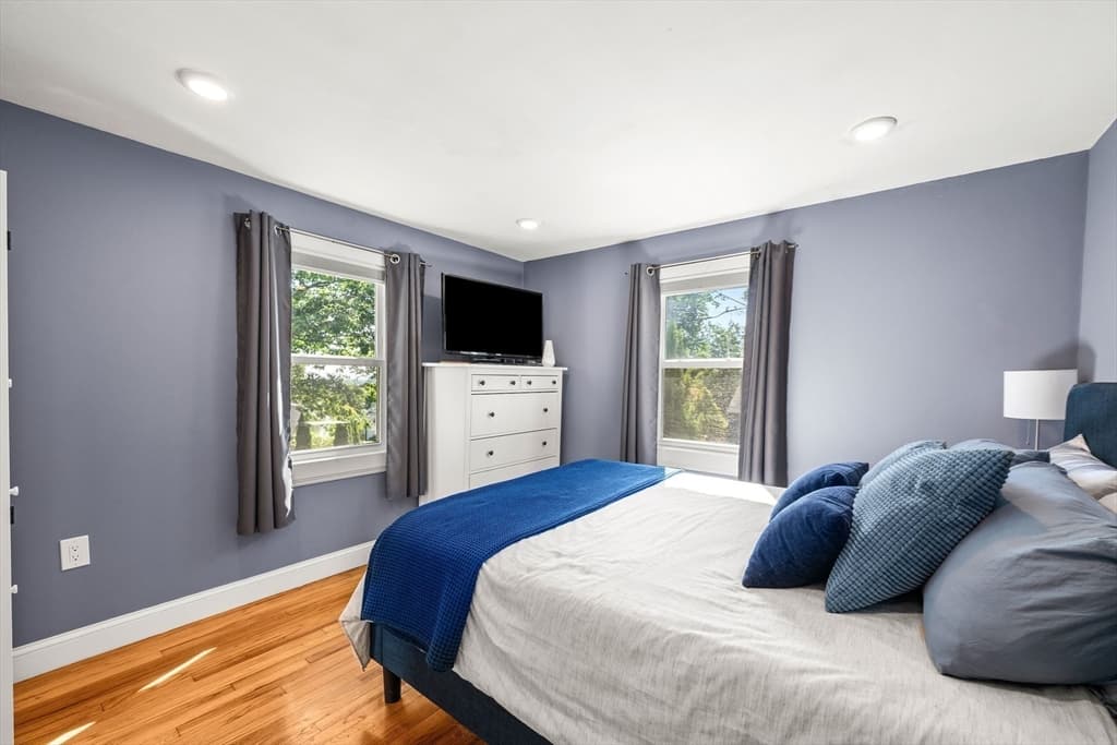 Single Family Residence at 26 Macdonald St, Boston MA 02136, Boston, photo 29 of 41