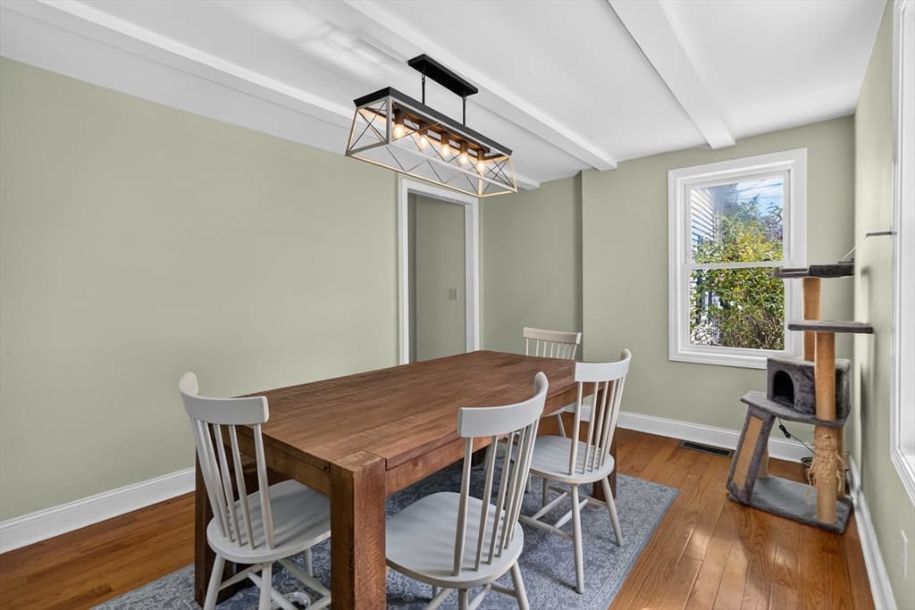 Single Family Residence at 6 Carter Pl, Woburn MA 01801, Woburn, photo 17 of 42