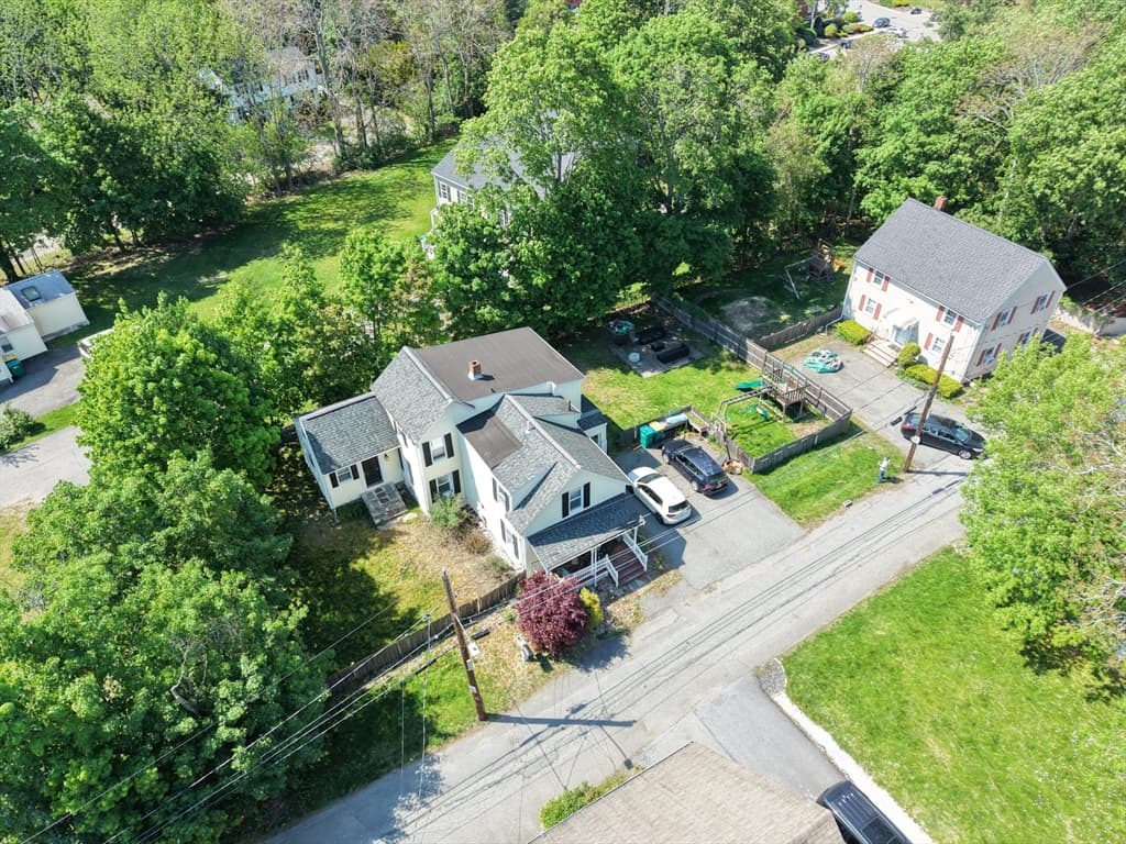 Single Family Residence at 6 Carter Pl, Woburn MA 01801, Woburn, photo 37 of 42