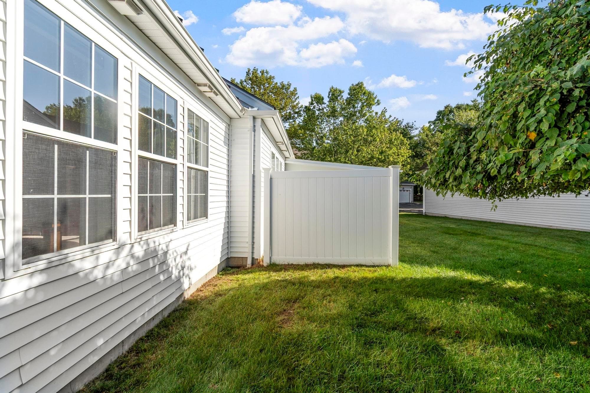 Condominium at 18 Hartland Way # 18, Acton MA 01720, Acton, photo 5 of 40