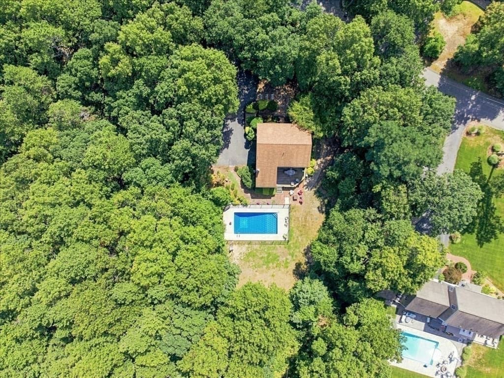 Single Family Residence at 43 E Russell Mills Rd, Plymouth MA 02360, Plymouth, photo 31 of 34