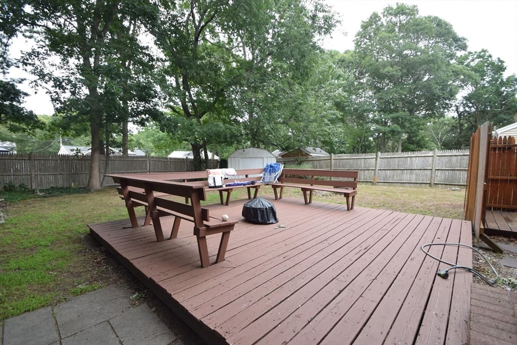 Single Family Residence at 16 Circuit Rd E, Yarmouth MA 02601, Yarmouth, photo 11 of 15