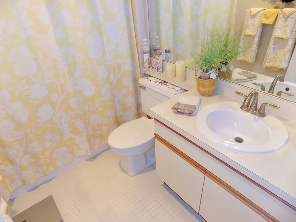 Condominium at 350 Revere Beach Blvd # 2C, Revere MA 02151, Revere, photo 10 of 40
