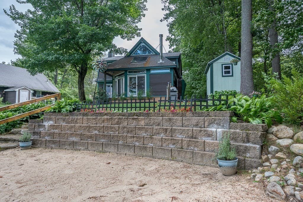Single Family Residence at 5 Abenaki St, Hubbardston MA 01452, Hubbardston, photo 13 of 42