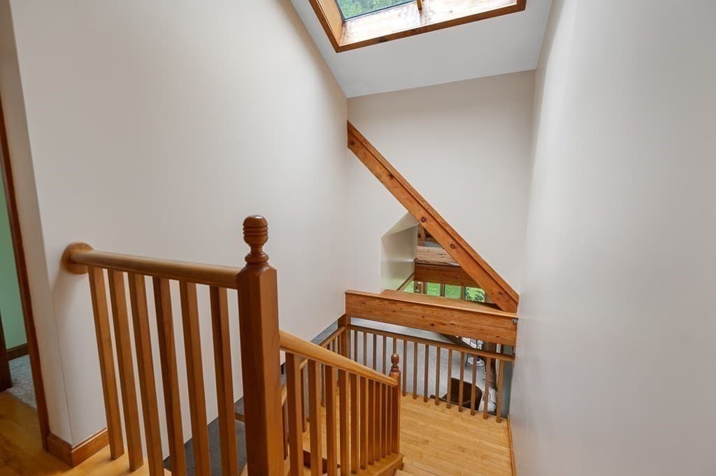 Single Family Residence at 5 Abenaki St, Hubbardston MA 01452, Hubbardston, photo 36 of 42