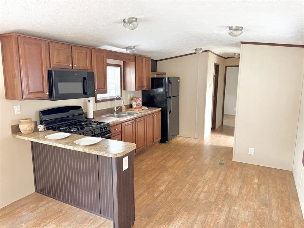 Mobile Home at 151 Hartford Tpke # 20, Shrewsbury MA 01545, Shrewsbury, photo 13 of 15