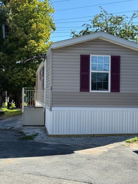 Mobile Home at 151 Hartford Tpke # 20, Shrewsbury MA 01545, Shrewsbury, photo 3 of 15