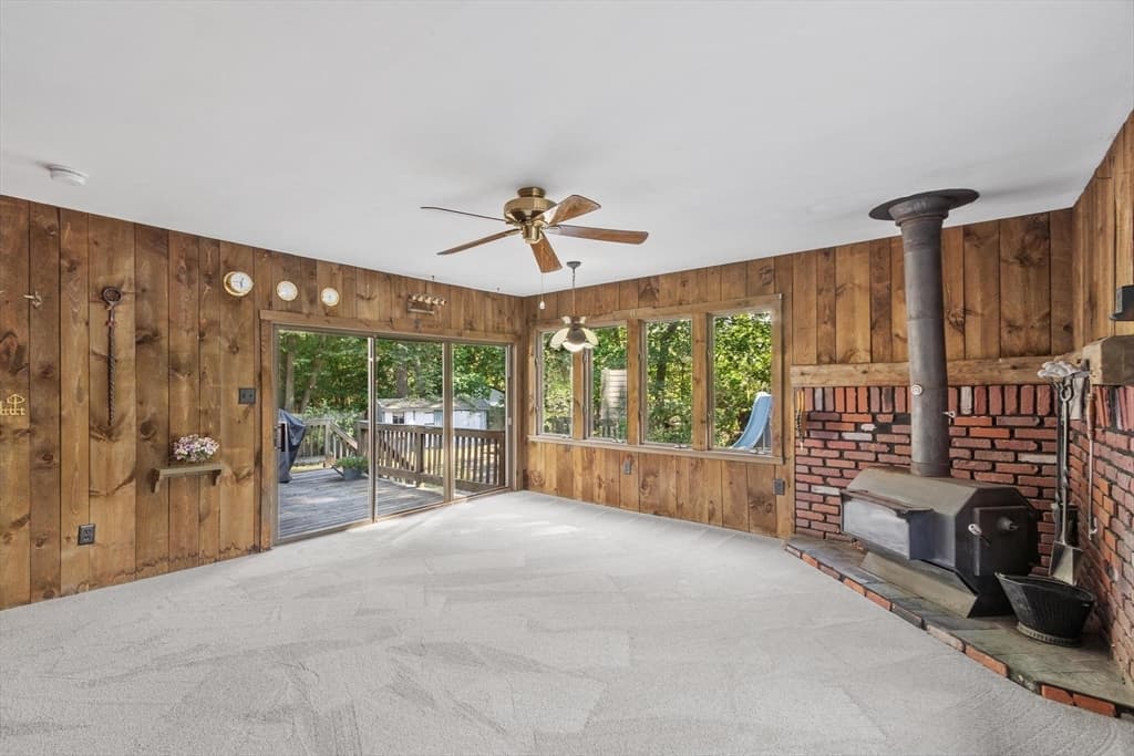 Single Family Residence at 403 Middlesex Turnpike, Billerica MA 01821, Billerica, photo 15 of 33