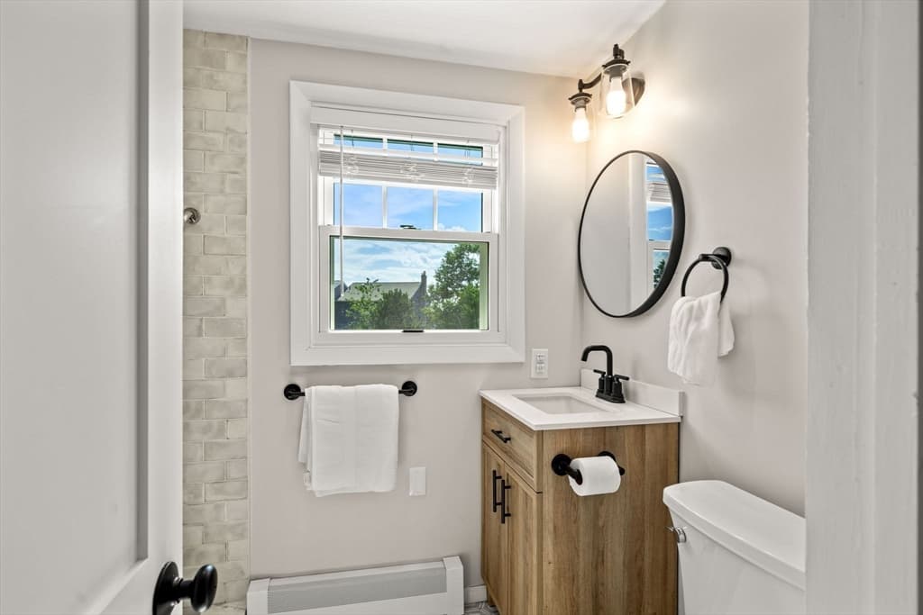 Single Family Residence at 133 Old Point, Newburyport MA 01950, Newburyport, photo 27 of 42