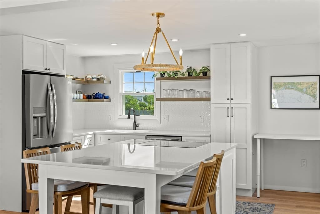 Single Family Residence at 133 Old Point, Newburyport MA 01950, Newburyport, photo 5 of 42
