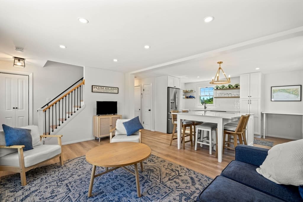 Single Family Residence at 133 Old Point, Newburyport MA 01950, Newburyport, photo 10 of 42