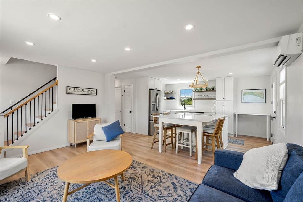 Single Family Residence at 133 Old Point, Newburyport MA 01950, Newburyport, photo 8 of 42