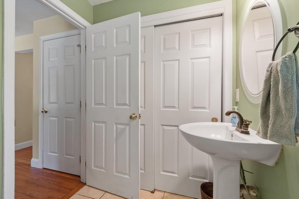 Single Family Residence at 25 Williamsville Rd, Phillipston MA 01331, Phillipston, photo 17 of 39