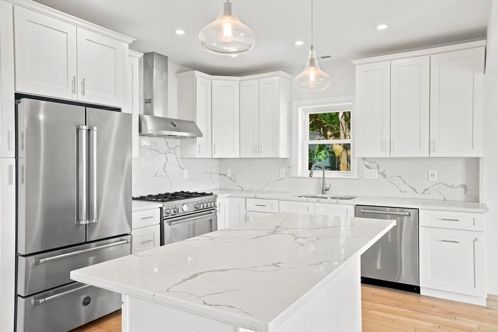 Condominium at 8 Leyden Ave # 8, Medford MA 02155, Medford, photo 6 of 40