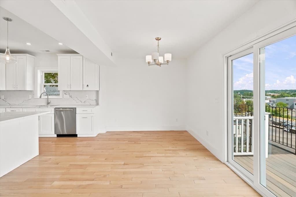 Condominium at 8 Leyden Ave # 8, Medford MA 02155, Medford, photo 13 of 40