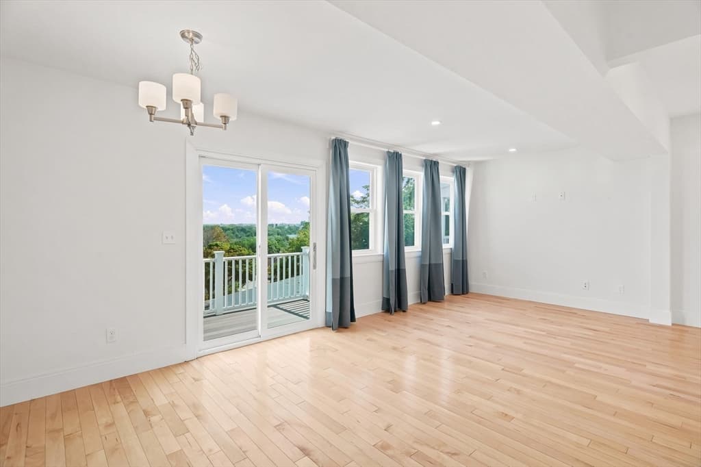 Condominium at 8 Leyden Ave # 8, Medford MA 02155, Medford, photo 10 of 40