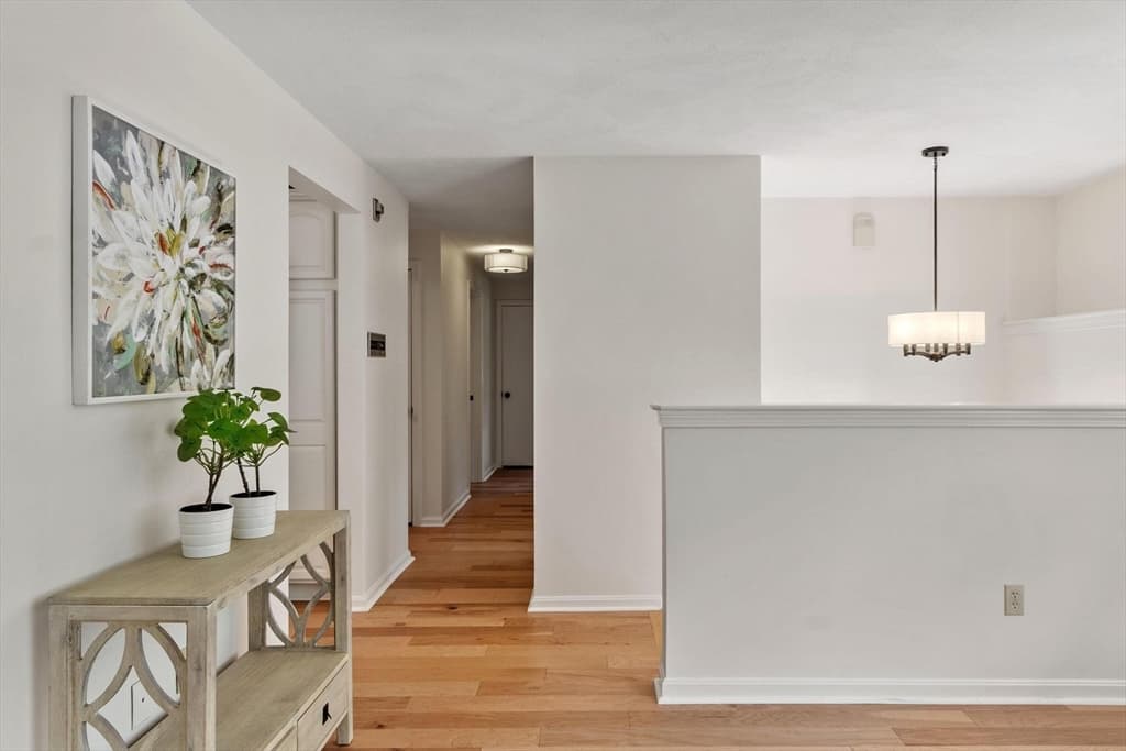 Single Family Residence at 7 Locust Street, Reading MA 01867, Reading, photo 7 of 40