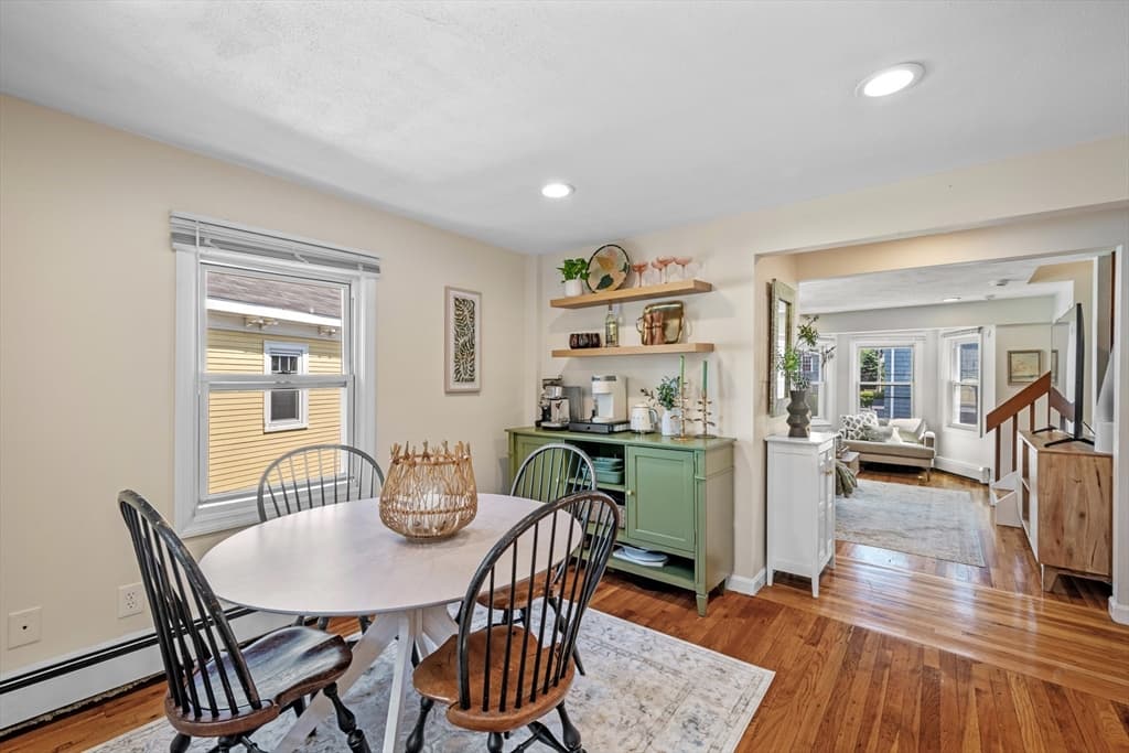 Condominium at 21 Mall St # 2, Salem MA 01970, Salem, photo 7 of 33