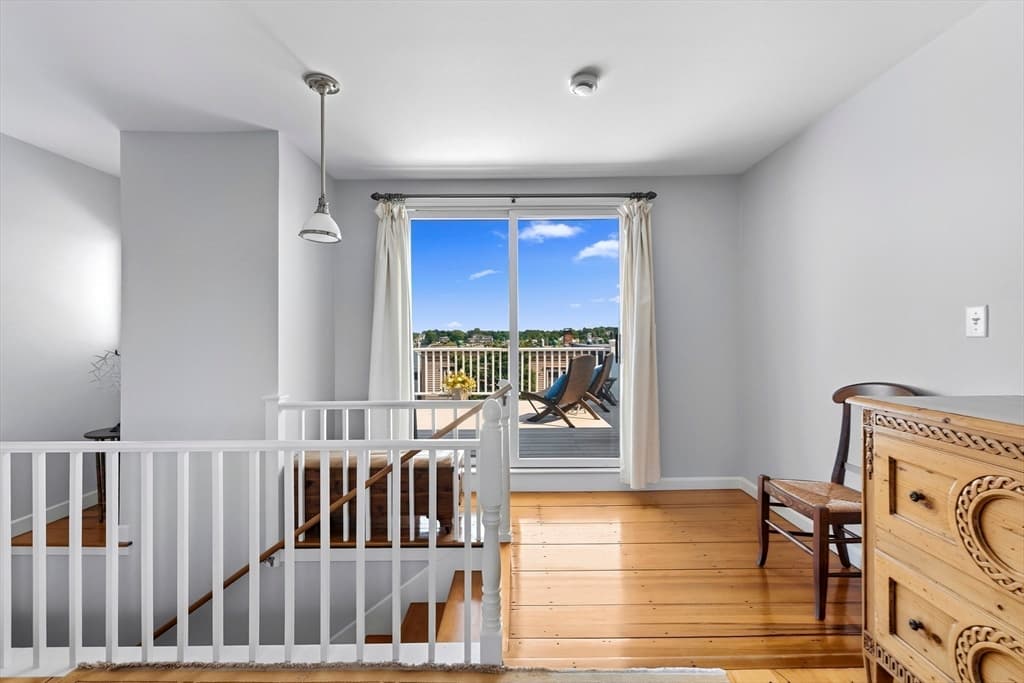 Single Family Residence at 2 Mariners Ln, Marblehead MA 01945, Marblehead, photo 16 of 28