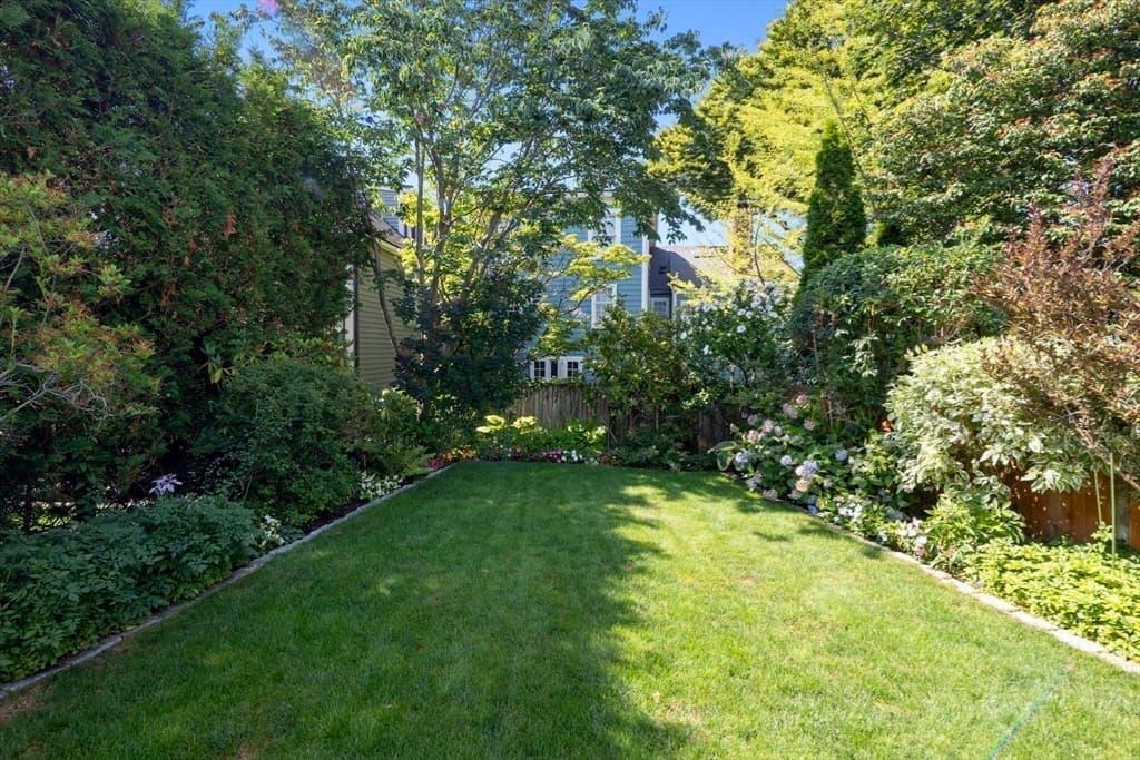 Single Family Residence at 2 Mariners Ln, Marblehead MA 01945, Marblehead, photo 26 of 28