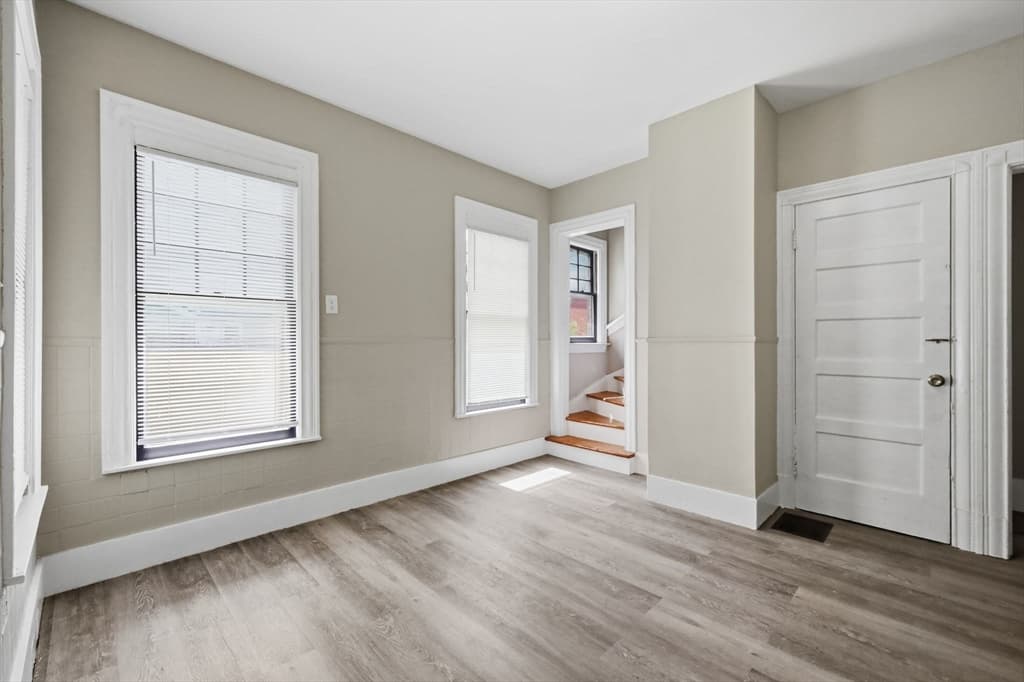 Single Family Residence at 43 Cornell St, Springfield MA 01109, Springfield, photo 14 of 27