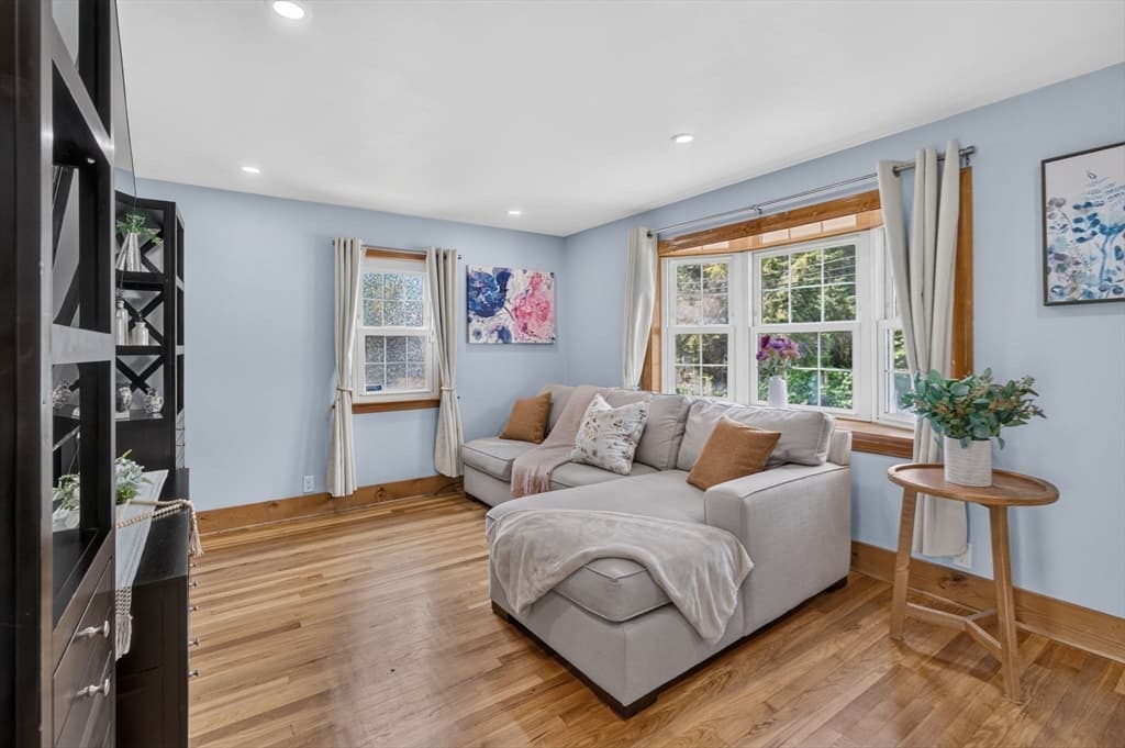 Single Family Residence at 3 Wormstead St, Saugus MA 01906, Saugus, photo 18 of 40