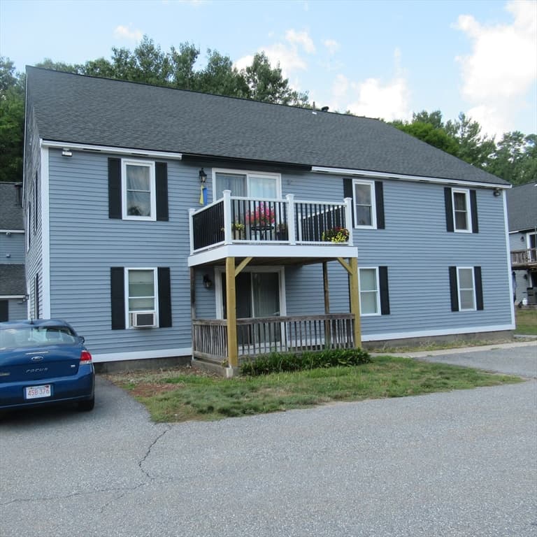 Condominium at 14 Lantern Lane # 7, Dracut MA 01826, Dracut, photo 3 of 20