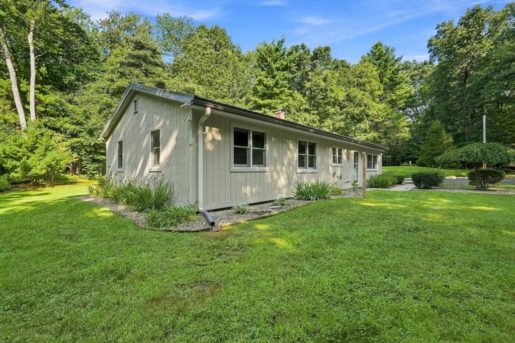 Single Family Residence at 55 North St, Belchertown MA 01007, Belchertown, photo 33 of 37