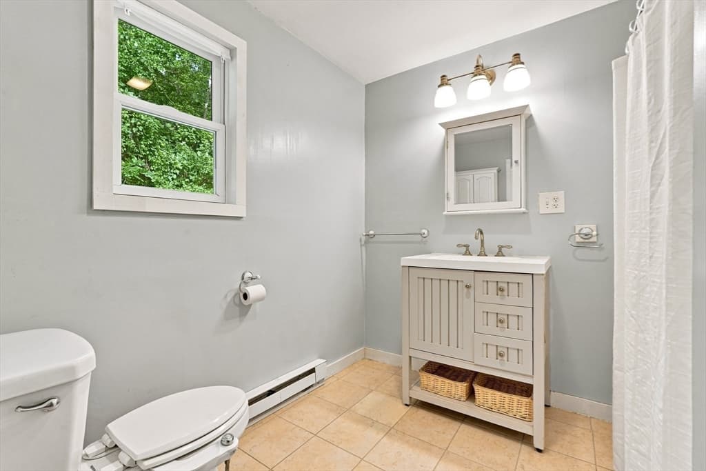 Single Family Residence at 55 North St, Belchertown MA 01007, Belchertown, photo 31 of 37