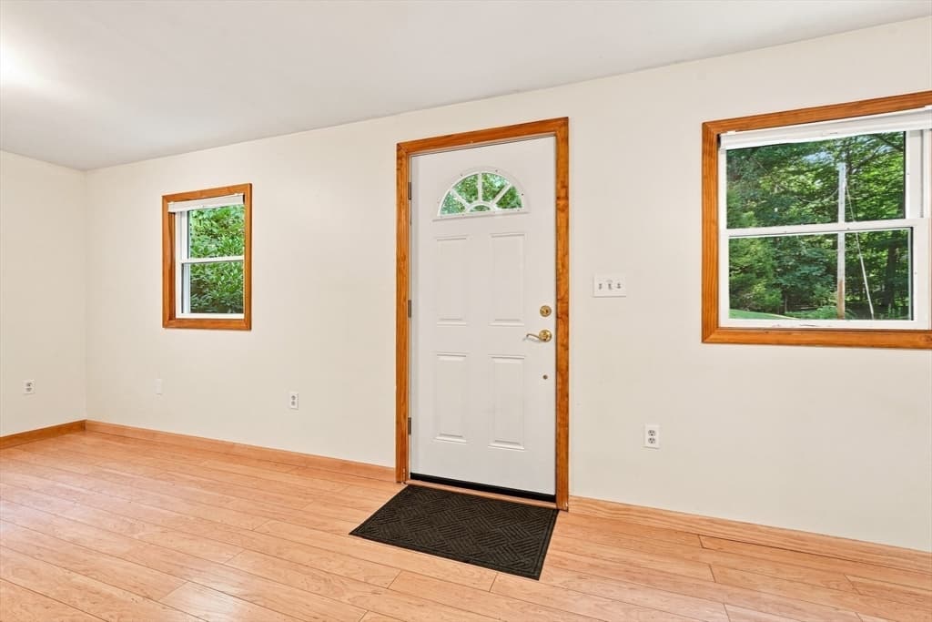 Single Family Residence at 55 North St, Belchertown MA 01007, Belchertown, photo 8 of 37