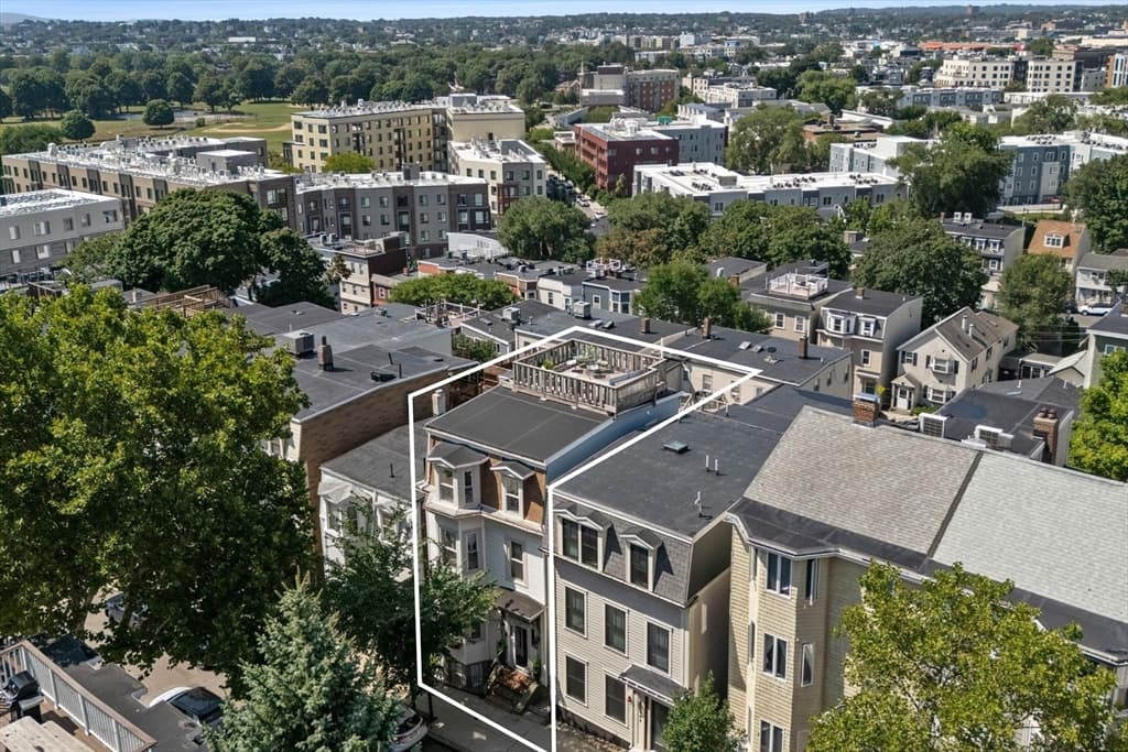 Condominium at 77 Old Harbor St # 3, Boston MA 02127, Boston, photo 20 of 31