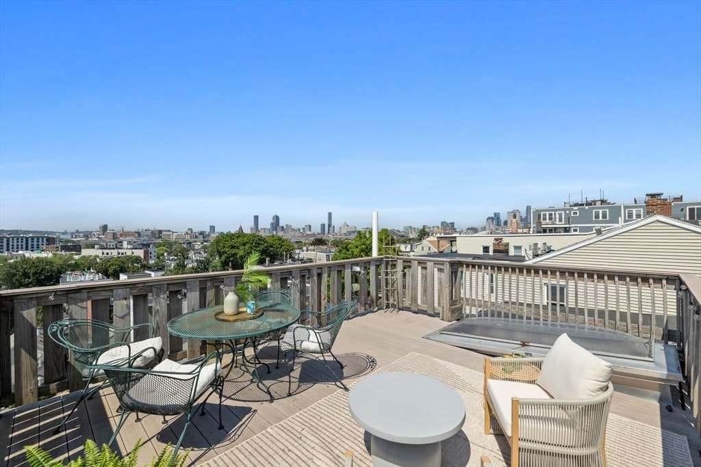 Condominium at 77 Old Harbor St # 3, Boston MA 02127, Boston, photo 24 of 31