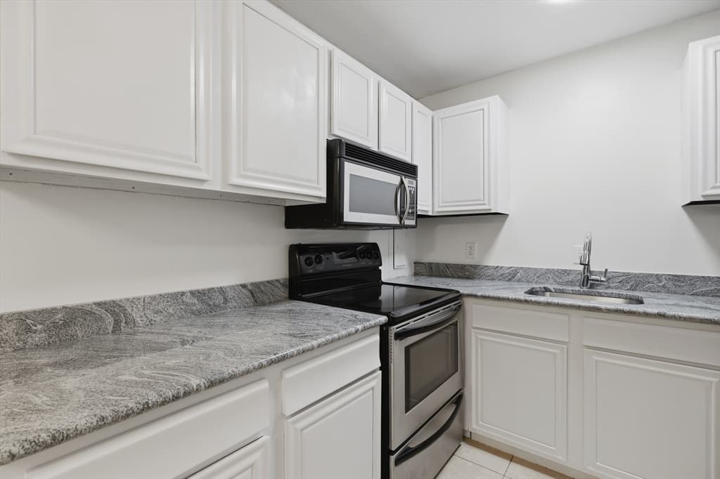 Condominium at 855 John Fitch Hwy # 36, Fitchburg MA 01420, Fitchburg, photo 10 of 16