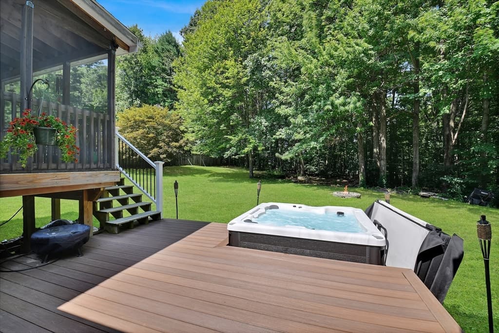 Single Family Residence at 141 Farm Hill Rd, Leominster MA 01453, Leominster, photo 26 of 34