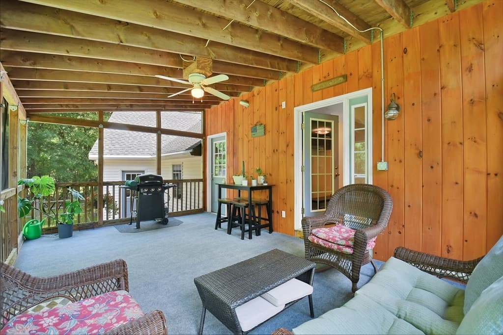 Single Family Residence at 141 Farm Hill Rd, Leominster MA 01453, Leominster, photo 24 of 34