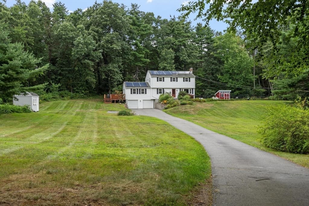 3 Eldridge Road, Harvard MA 01451