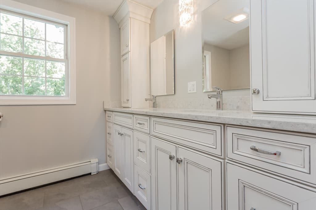 Single Family Residence at 80 Slater St, Attleboro MA 02703, Attleboro, photo 17 of 26
