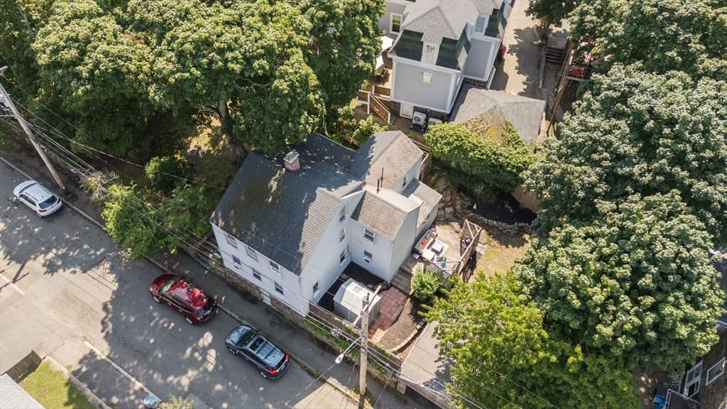 Condominium at 26 Wallis Street # 1, Beverly MA 01915, Beverly, photo 26 of 40